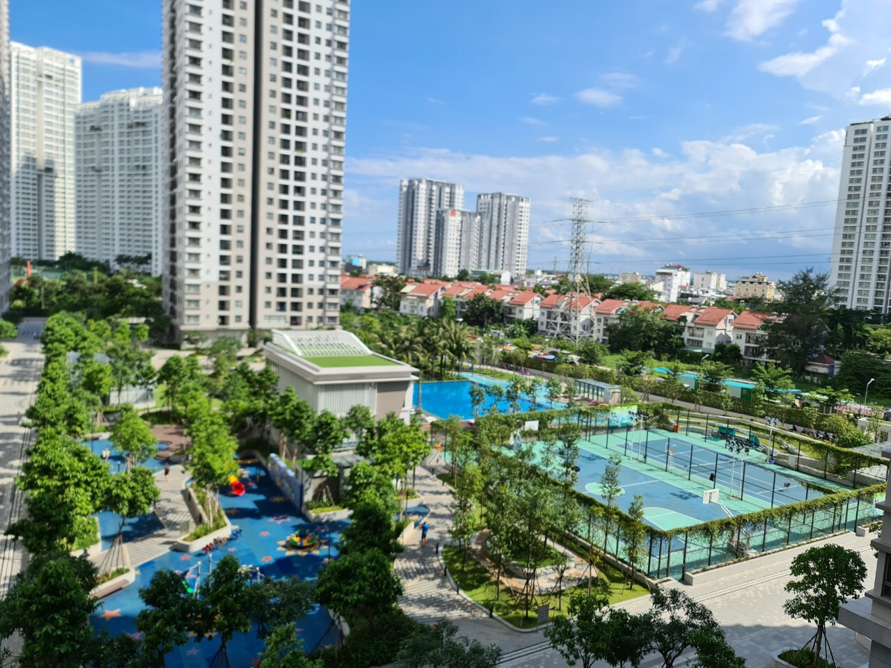 Chuyển nhượng nhanh căn hộ giá tốt nhất thị trường Saigon South Residence - Phú Mỹ Hưng; Liên hệ : Hoàng Khang